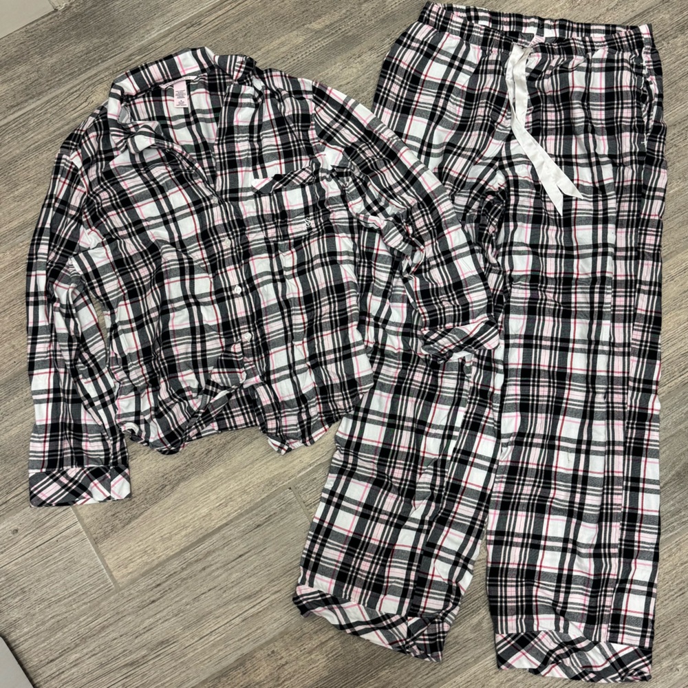 Plaid Victoria’s Secret Pajamas